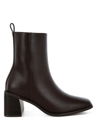 Muskox Square Toe Faux Leather Boots