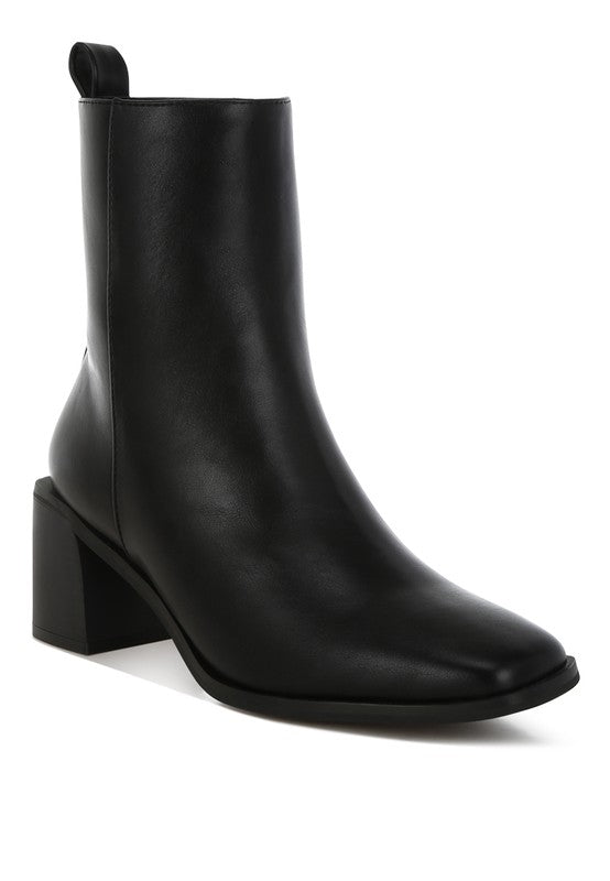 Muskox Square Toe Faux Leather Boots